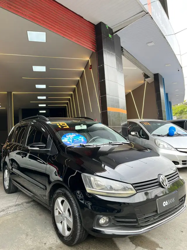 Carro Volkswagen SpaceFox 2019 1.6 MSI Trendline (Flex)