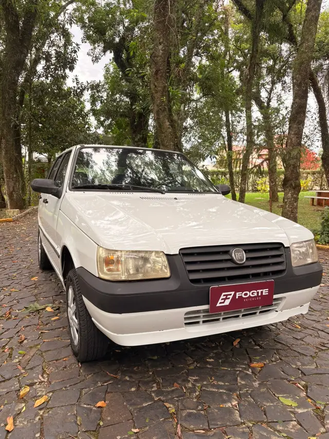 Carro Fiat Uno 2012 Way 1.0 8V (Flex) 4p