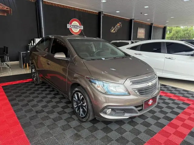 Carro Chevrolet Prisma 2013 1.4 LTZ SPE/4