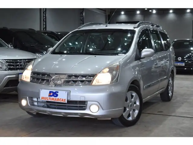 Nissan SL 1.8 16V (flex) (aut)