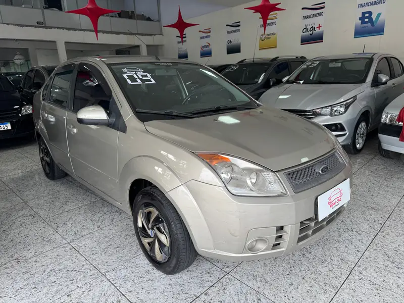 Ford Fiesta Sedan 1.6 (Flex)