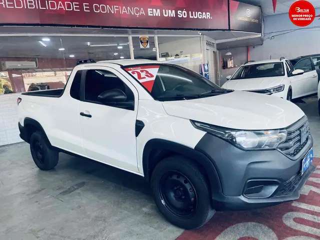 Carro Fiat Strada 2023 Endurance 1.4 Cabine Plus (Flex)