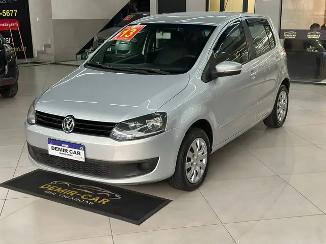 Carro Volkswagen Fox 2013 1.6 VHT (Flex)