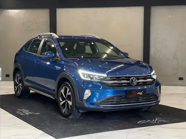 Carro Volkswagen Nivus 2023 Highline 200 TSI