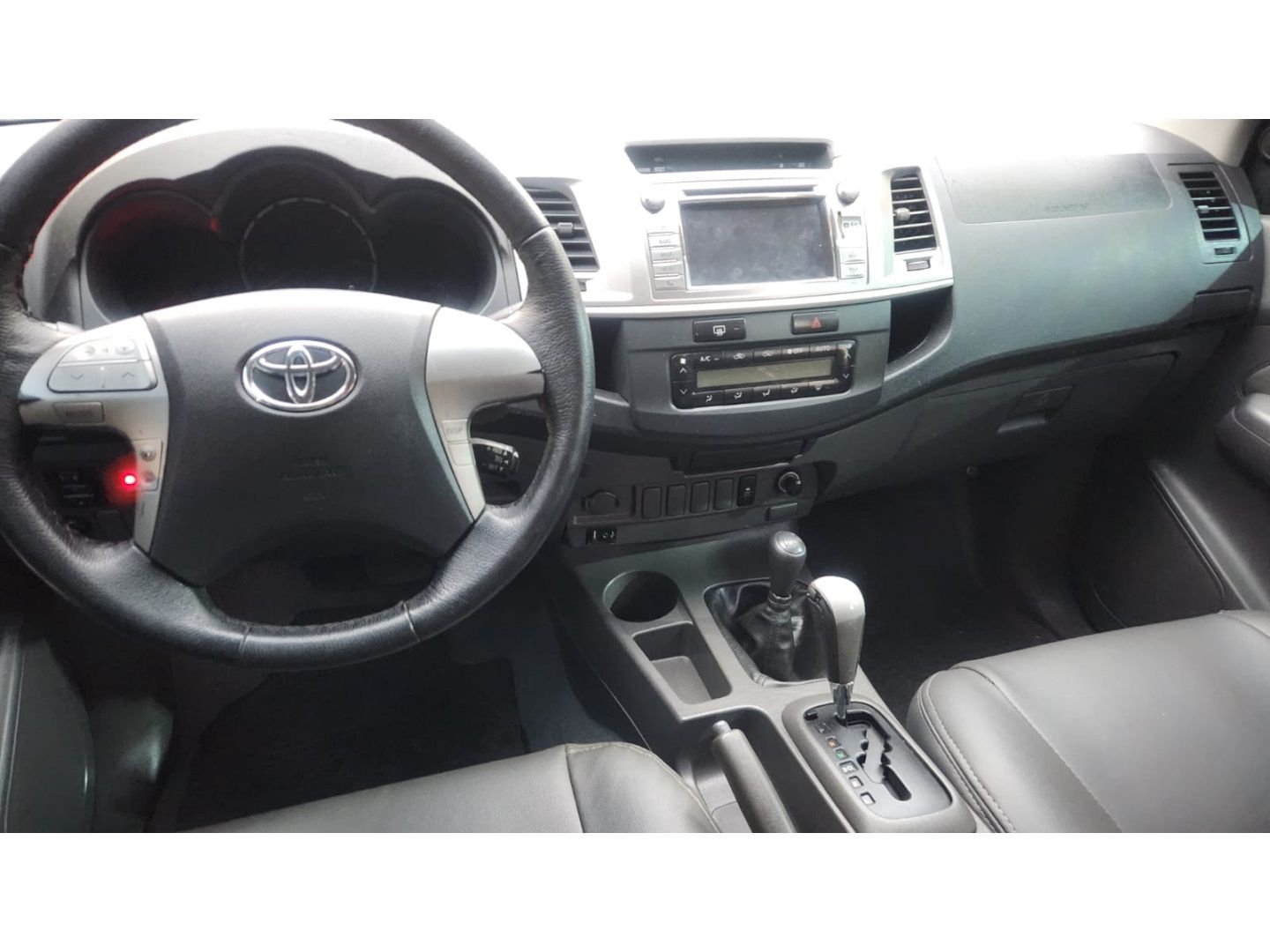 Toyota Hilux Cabine Dupla