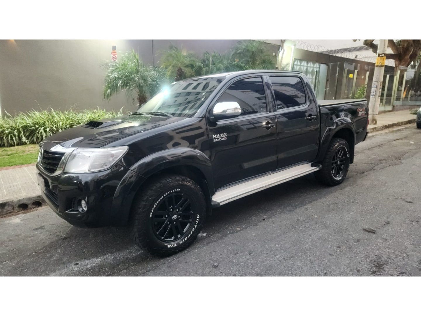 Toyota Hilux Cabine Dupla