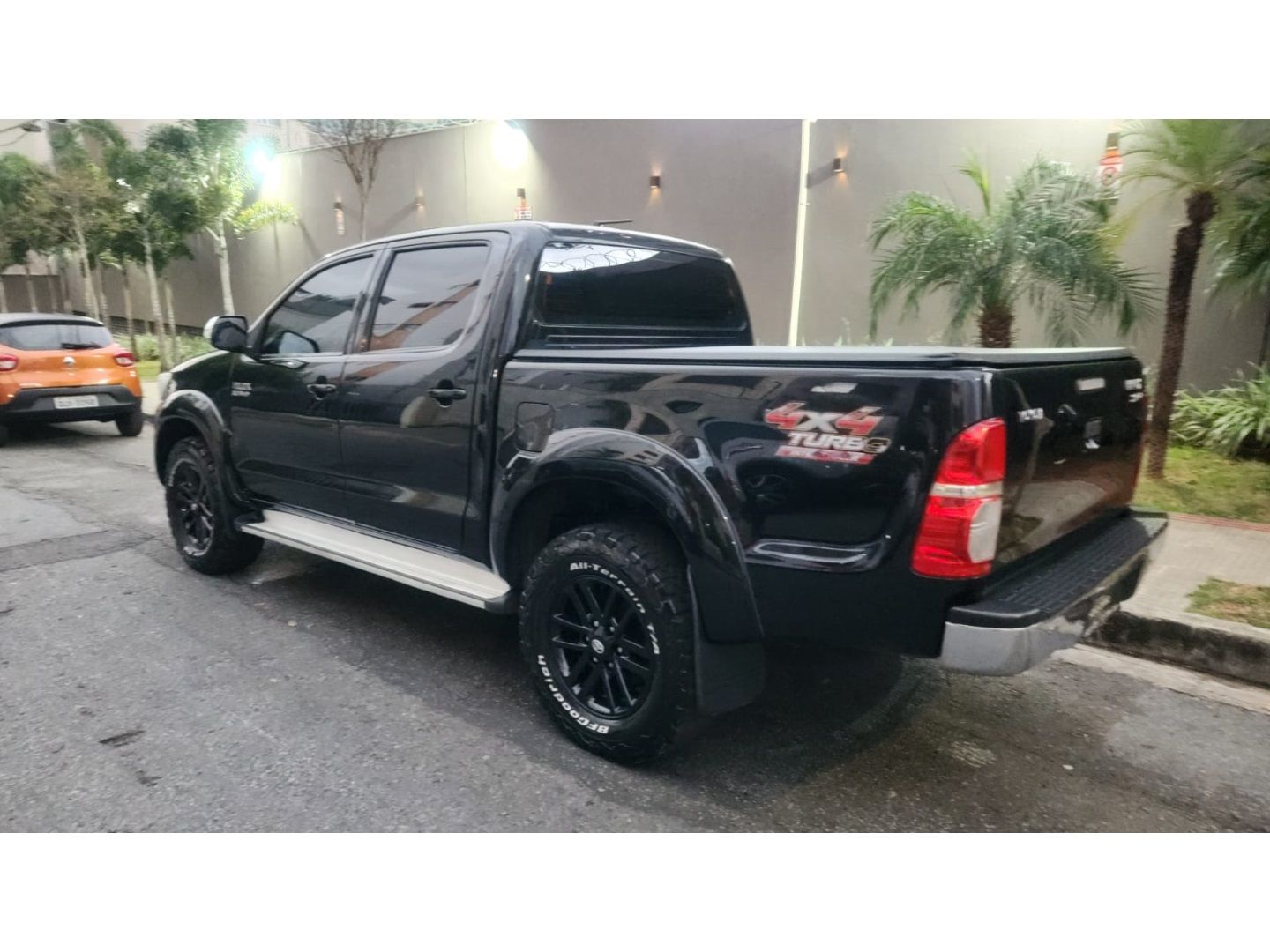 Toyota Hilux Cabine Dupla