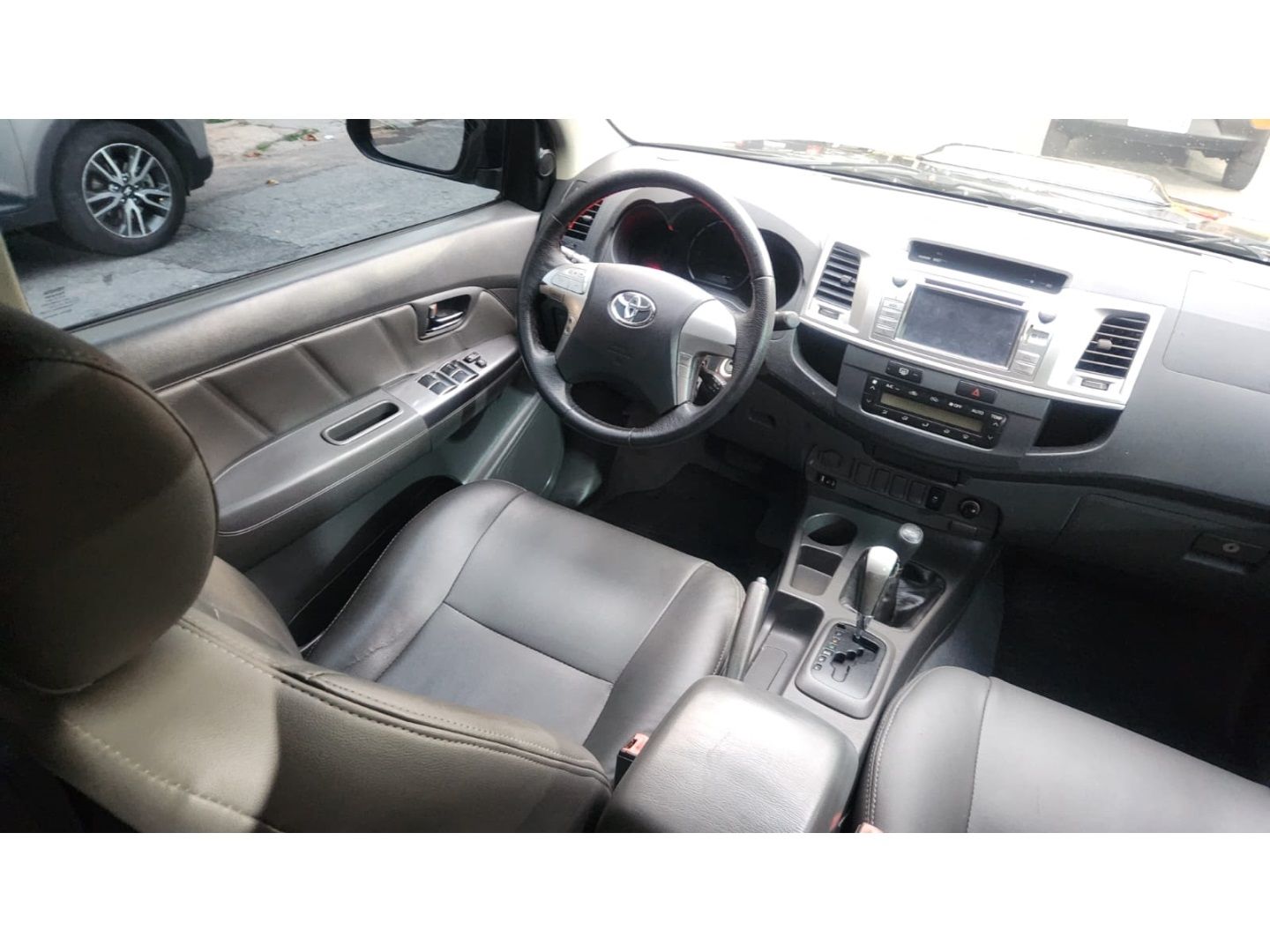 Toyota Hilux Cabine Dupla