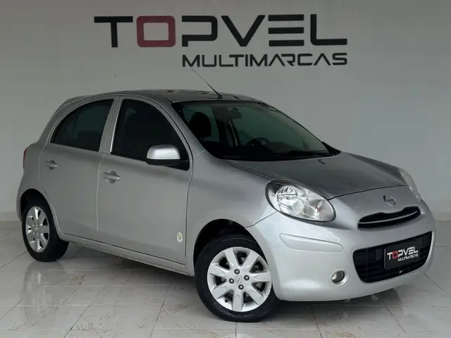 Carro Nissan March 2013 1.6 16V S (Flex)