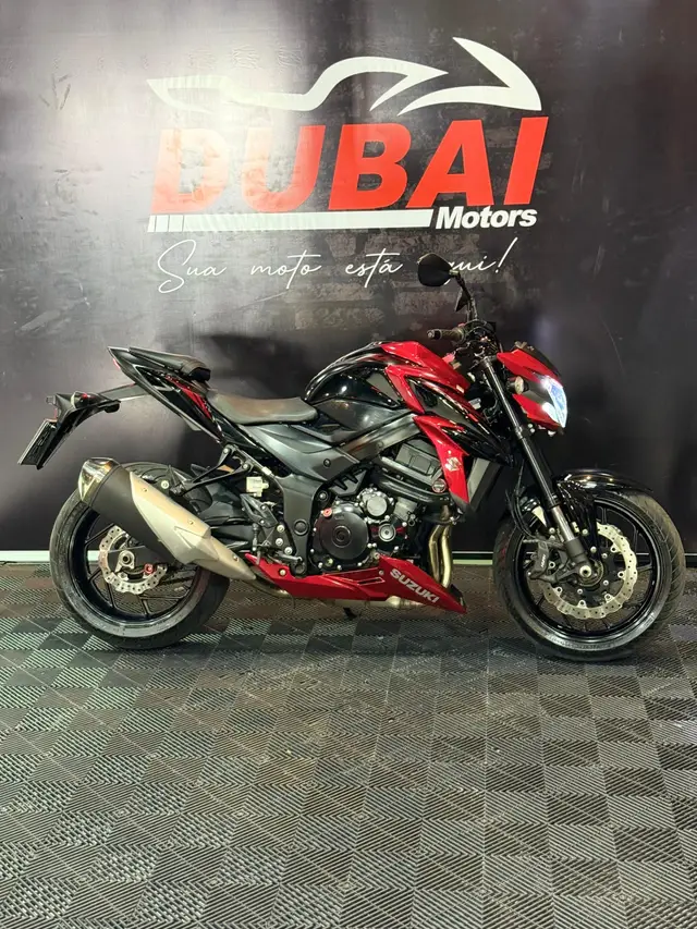 Carro Suzuki GSX-S 750 2020 GSX-S 750