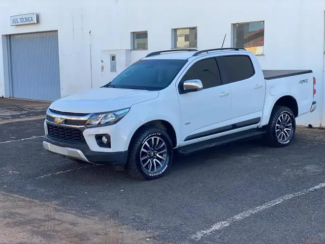 Carro Chevrolet S10 Cabine Dupla 2021 S10 2.5 ECOTEC SIDI LTZ 4x2 (Cabine Dupla) (Aut)