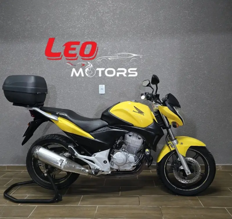 Honda CB 300R Edição Especial
