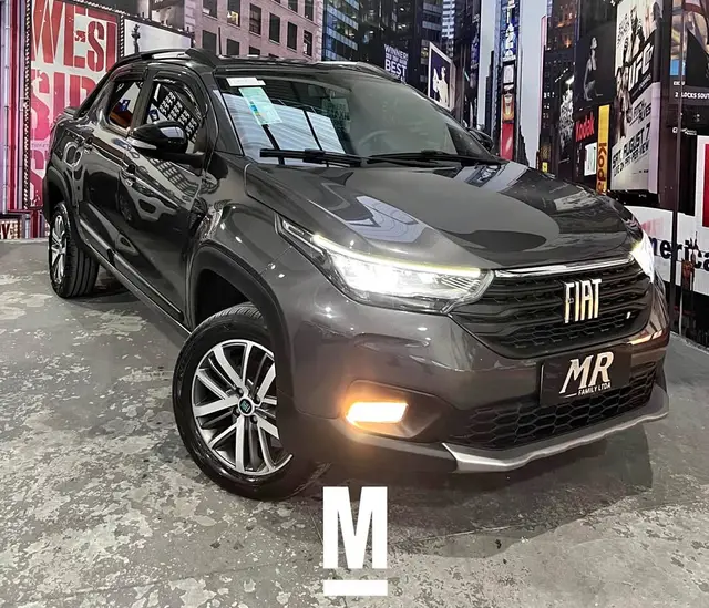 Carro Fiat Strada 2025 Volcano 1.3