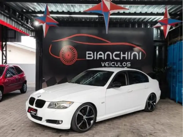 Carro BMW 320i 2009 320i Top 2.0 16V