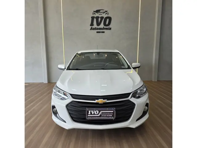 Carro Chevrolet Onix Plus 2023 LTZ 1.0 Turbo