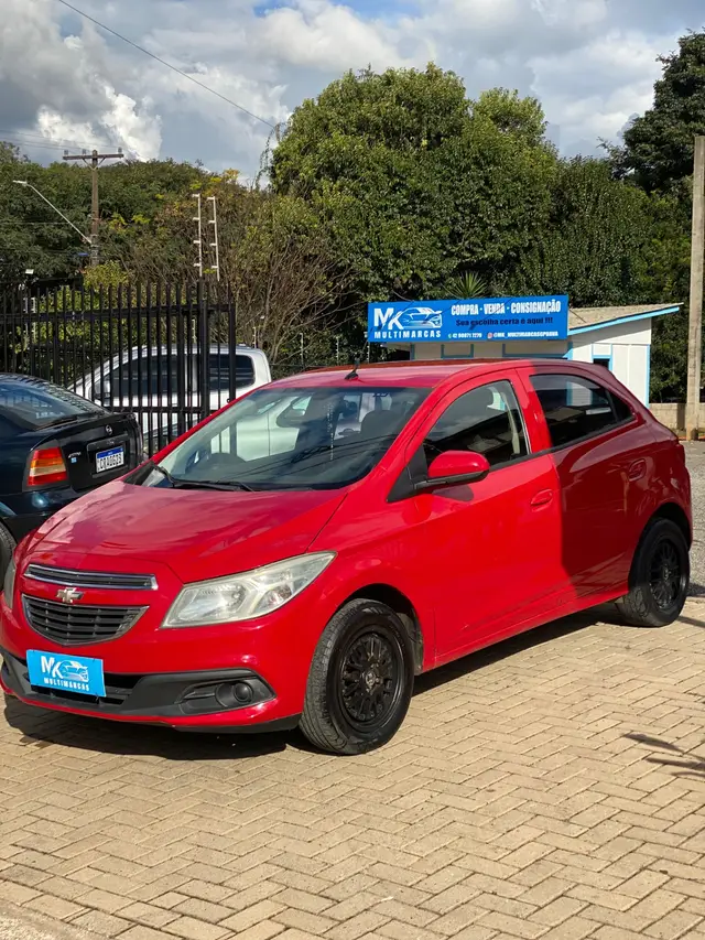 Carro Chevrolet Onix 2013 1.0 LT SPE/4