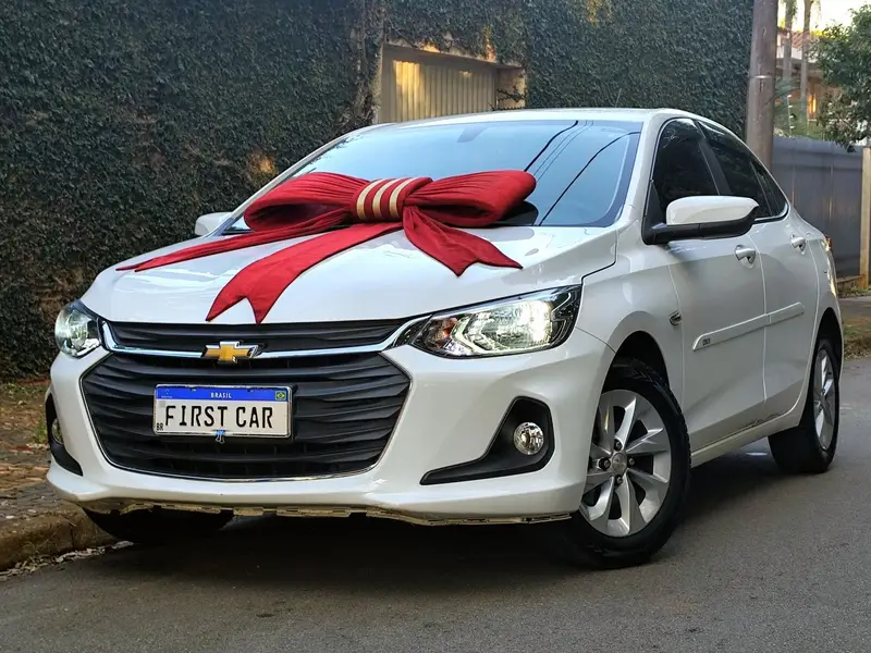Chevrolet Onix Plus 1.0 LT (Flex)