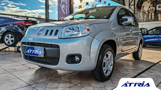 Carro Fiat Uno 2012 Vivace 1.0 8V (Flex) 4p