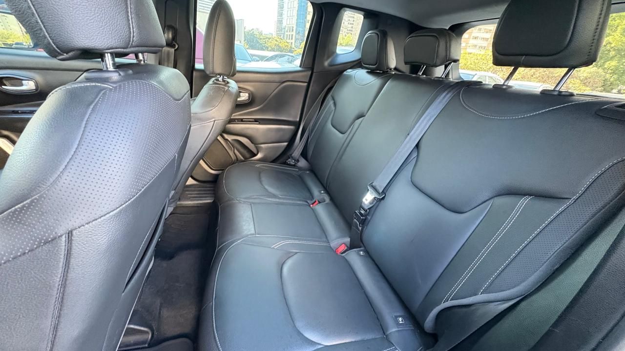 Renegade Sport T270 4x2 AT6