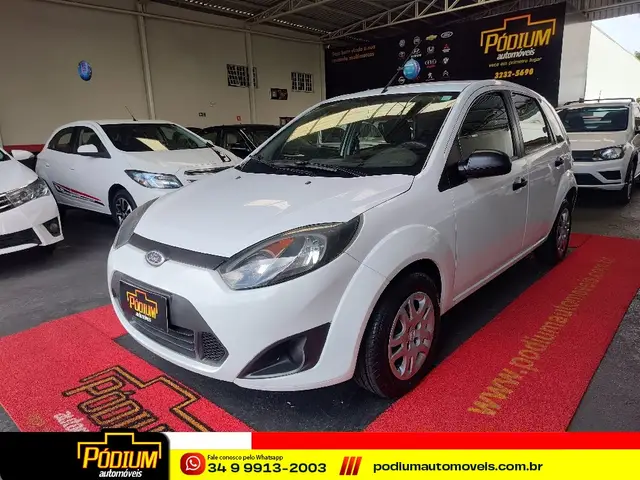 Carro Ford Fiesta Hatch 2013 Rocam 1.0 (Flex)