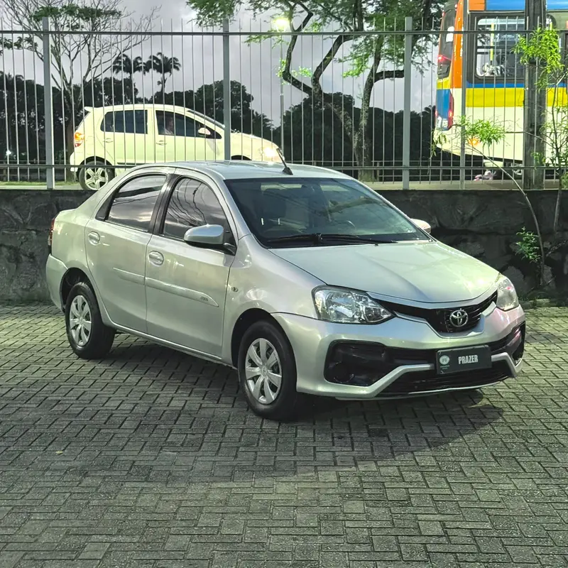 Toyota XS 1.5 (Flex)