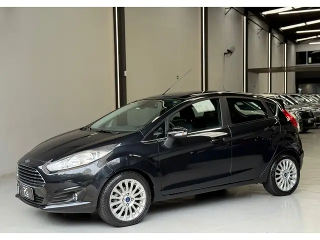 Carro Ford New Fiesta Sedan 2015 1.6 SE (Flex)