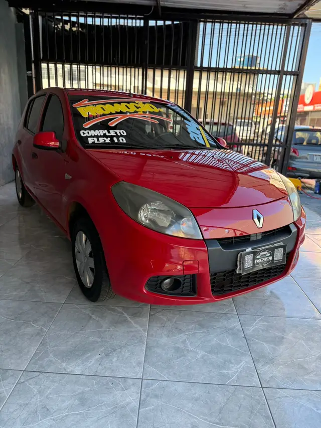 Carro Renault Sandero 2014 Expression 1.0 16V (flex)
