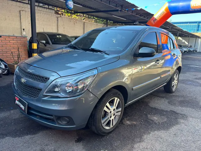Carro Chevrolet Agile 2013 LTZ 1.4 8V (Flex)