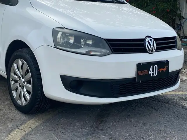 Carro Volkswagen Fox 2012 1.0 VHT (Flex) 4p
