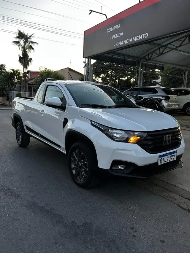 Carro Fiat Strada 2022 Freedom 1.3 CS Plus (Flex)