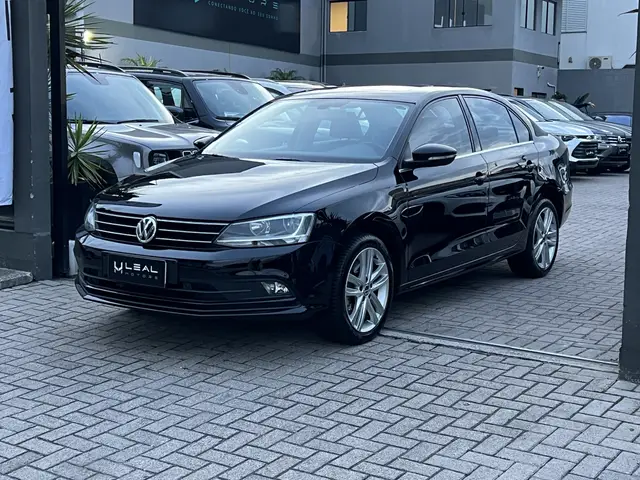 Carro Volkswagen Jetta 2015 2.0 TSI Highline DSG