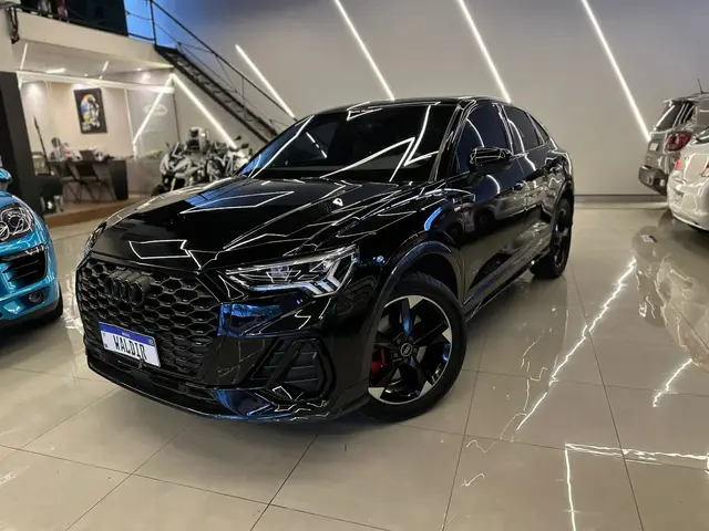 Carro Audi Q3 2022 Performance Black 2.0