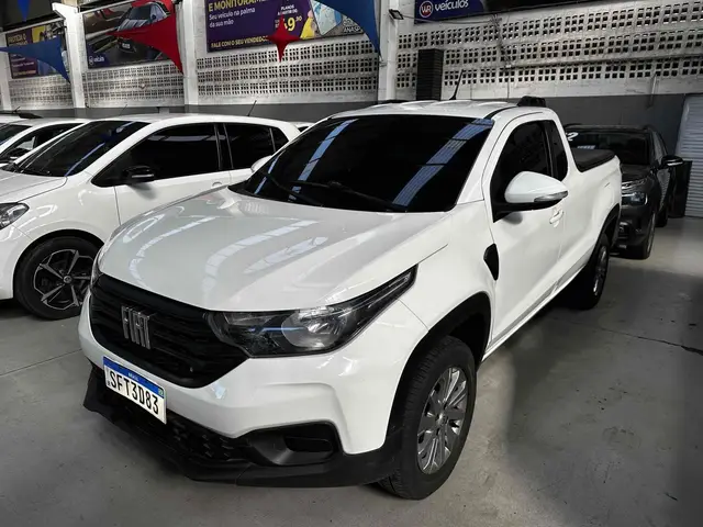 Carro Fiat Strada 2023 Freedom 1.3 CS Plus (Flex)