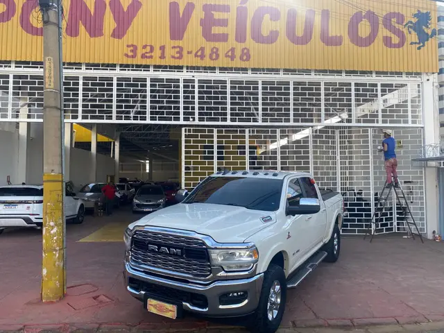 Carro RAM 2500 2021 Ram 2500 CD 6.7 4X4 Laramie