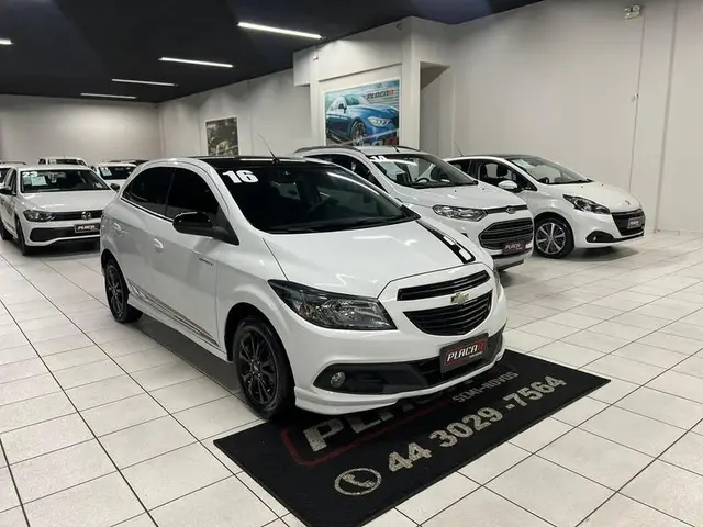 Carro Chevrolet Onix 2016 1.4 Effect SPE/4