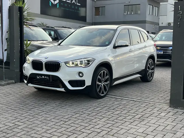 Carro BMW X1 2020 2.0 xDrive25i Sport ActiveFlex