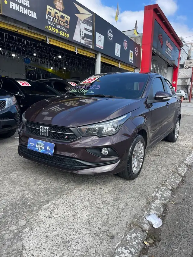Carro Fiat Cronos 2022 Drive 1.3 S-Design (Flex)