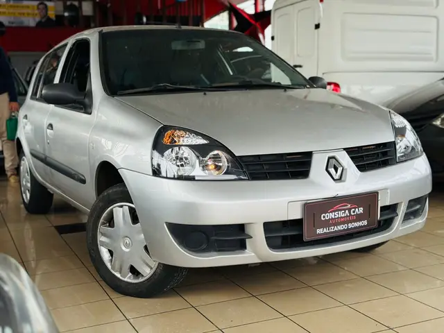 Carro Renault Clio 2011 Hi-Flex 1.0 16V