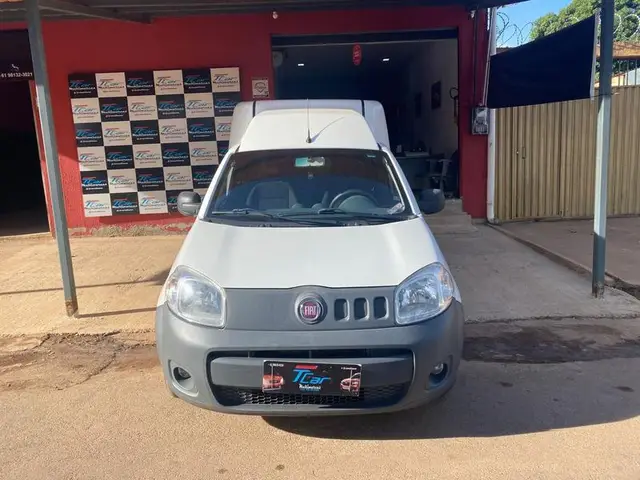 Carro Fiat Fiorino 2020 1.4 Ambulância (Flex)
