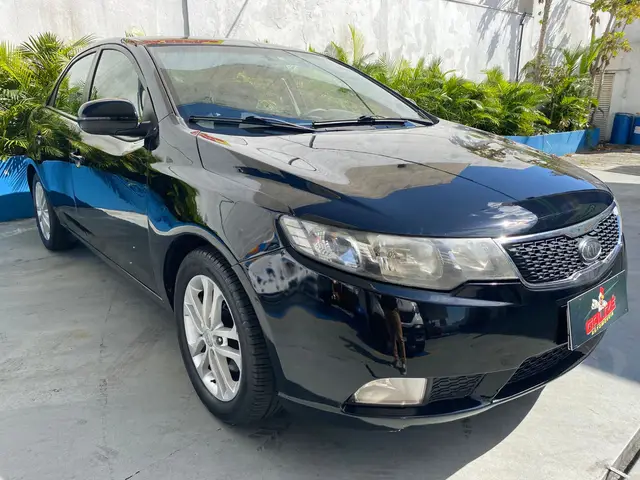Carro Kia Cerato 2011 1.6 16V (Aut)