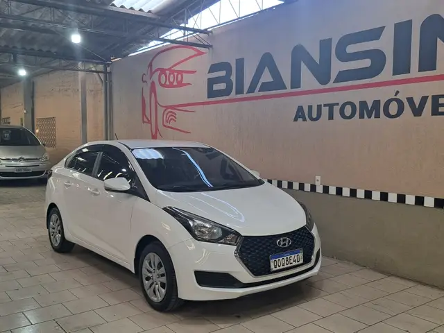 Carro Hyundai HB20S 2019 1.6 Comfort Plus (Flex)