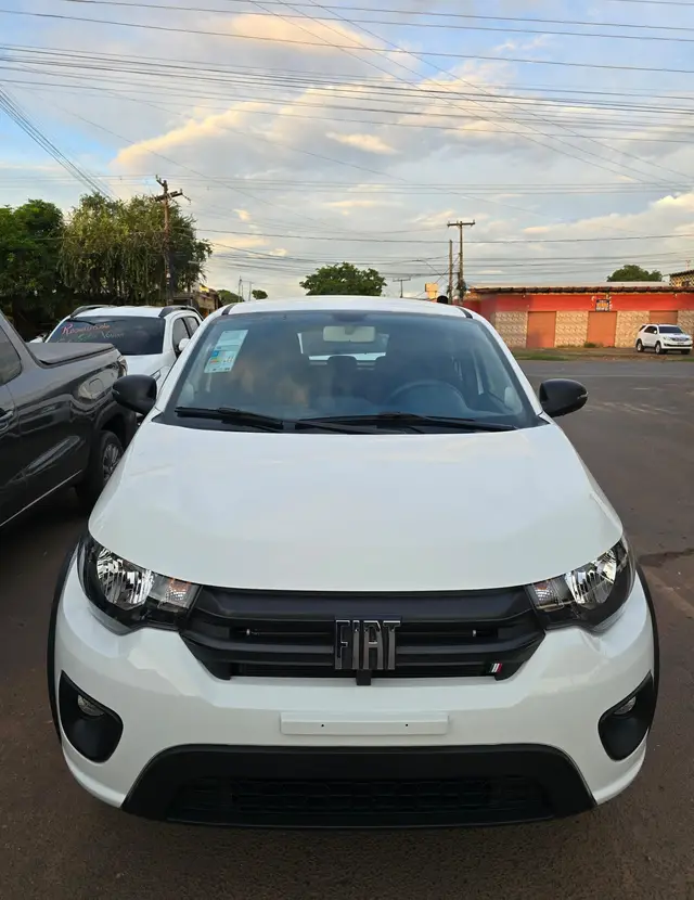 Carro Fiat Mobi 2025 Like 1.0
