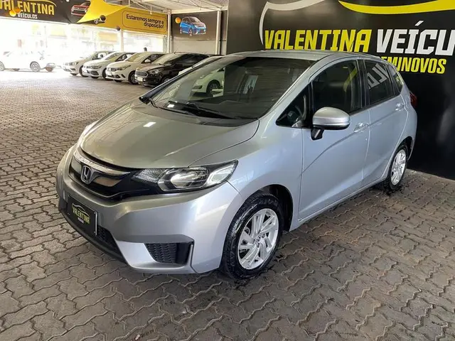 Carro Honda Fit 2016 1.5 16v LX (Flex)