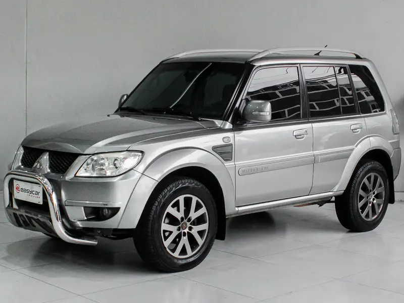 Mitsubishi Pajero TR4 2.0 16V 4x2 (Flex) (Aut)