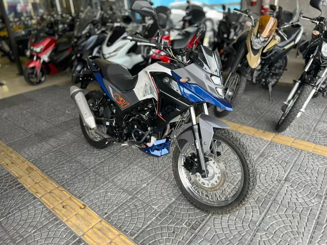 Carro Dafra NH 2022 190
