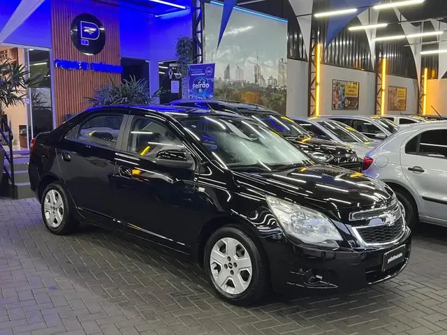Carro Chevrolet Cobalt 2013 LT 1.4 8V (Flex)