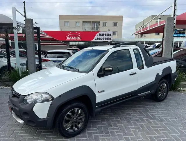Carro Fiat Strada 2013 Adventure 1.8 16V (Flex) (Cabine Estendida)