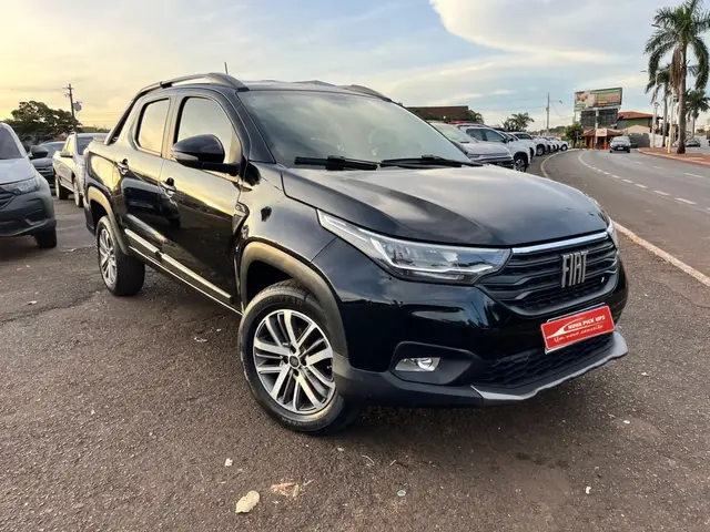 Carro Fiat Strada 2021 Volcano 1.3 CD (Flex)