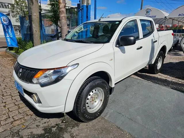 Carro Mitsubishi L200 2023 Triton GL 2.4 Turbo
