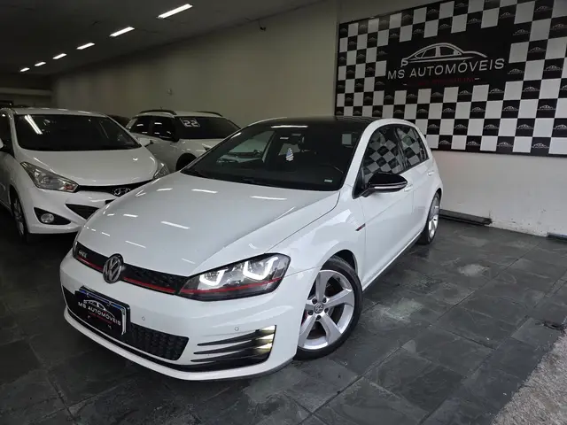 Carro Volkswagen Golf 2016 GTI 2.0 TSi DSG